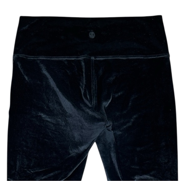 Lululemon Wunder Lounge High-Rise Tight 28" Velvet size 12 in Black - Picture 7 of 7